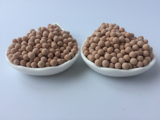 qualidade  13X Molecular Sieve Desiccant PH Value 6-8 Particle Size 3.0mm -5.0mm Fábrica