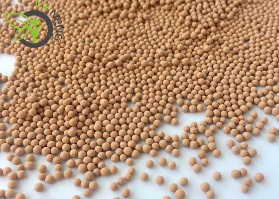 Zeolite dessecante 1,7 - 2.0MM do líquido refrigerante Microporous da peneira molecular para a umidade de absorção