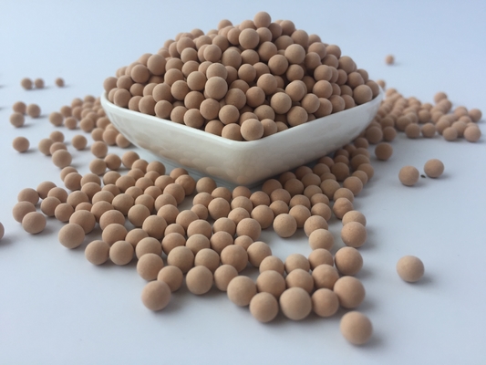 Secagem industrial 13X Dessecante de peneira molecular para 80°C com área de superfície aumentada ≥ 900m2/G