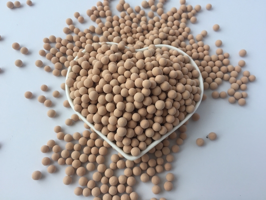 Secagem industrial 13X Dessecante de peneira molecular para 80°C com área de superfície aumentada ≥ 900m2/G