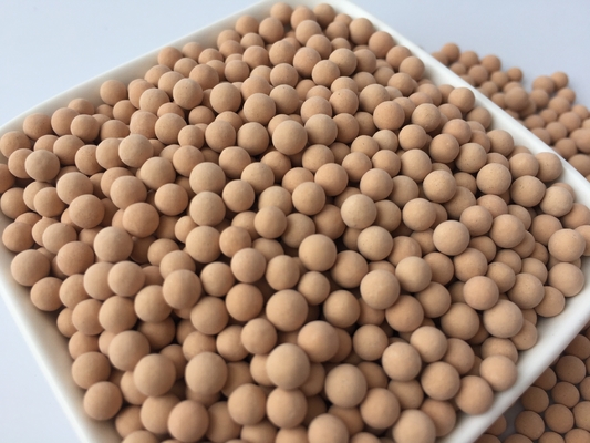 Dessecante de peneira molecular branco 4A com densidade de partículas de 1,2 a 1,3 g/ml