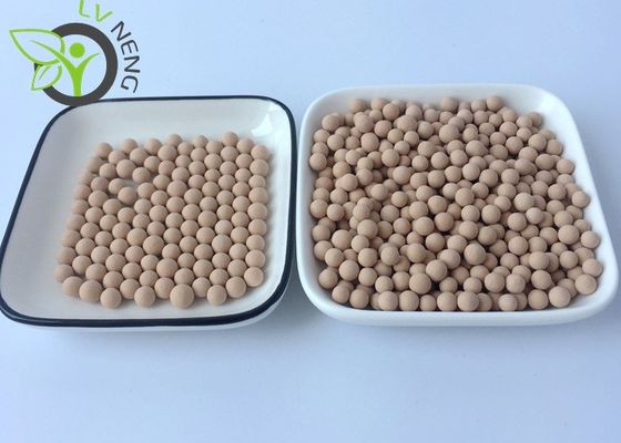 Tesouras moleculares de zeolita de alto desempenho com aluminosilicato cristalino poroso e catalisadores de zeolita microporosos para aplicações industriais