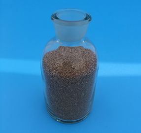 Tamanho dessecante da peneira molecular da pureza de 97% 1.0-1.5 milímetros 0,75 G/Ml que empilham a densidade